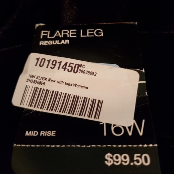 INC Velvet Flare Leg Pants Size 16W NWT - Picture 5 of 5